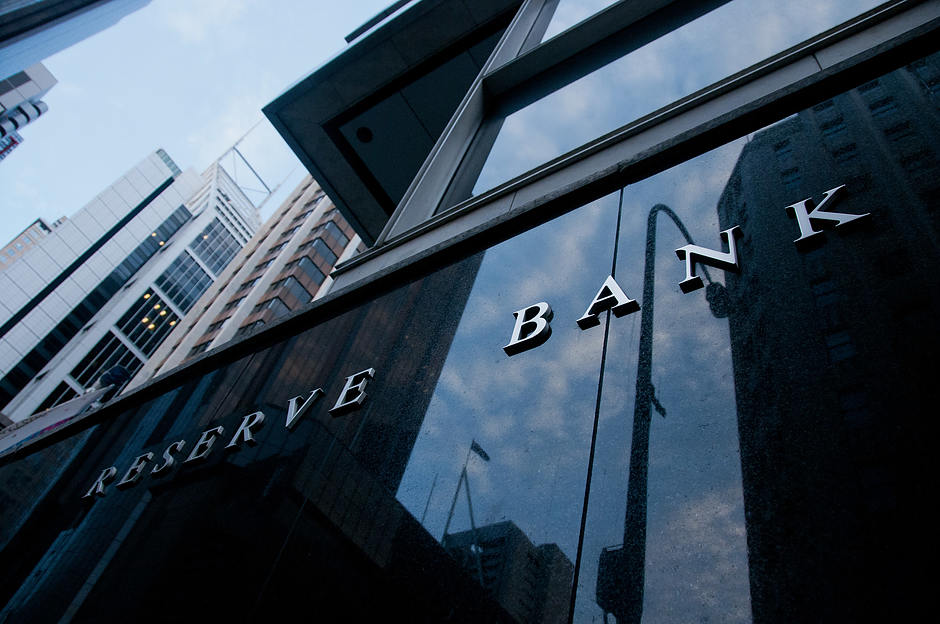 Úc RBA thực hiện đợt cắt giảm lãi suất đầu tiên kể từ tháng 11 năm 2020 – UOB Group