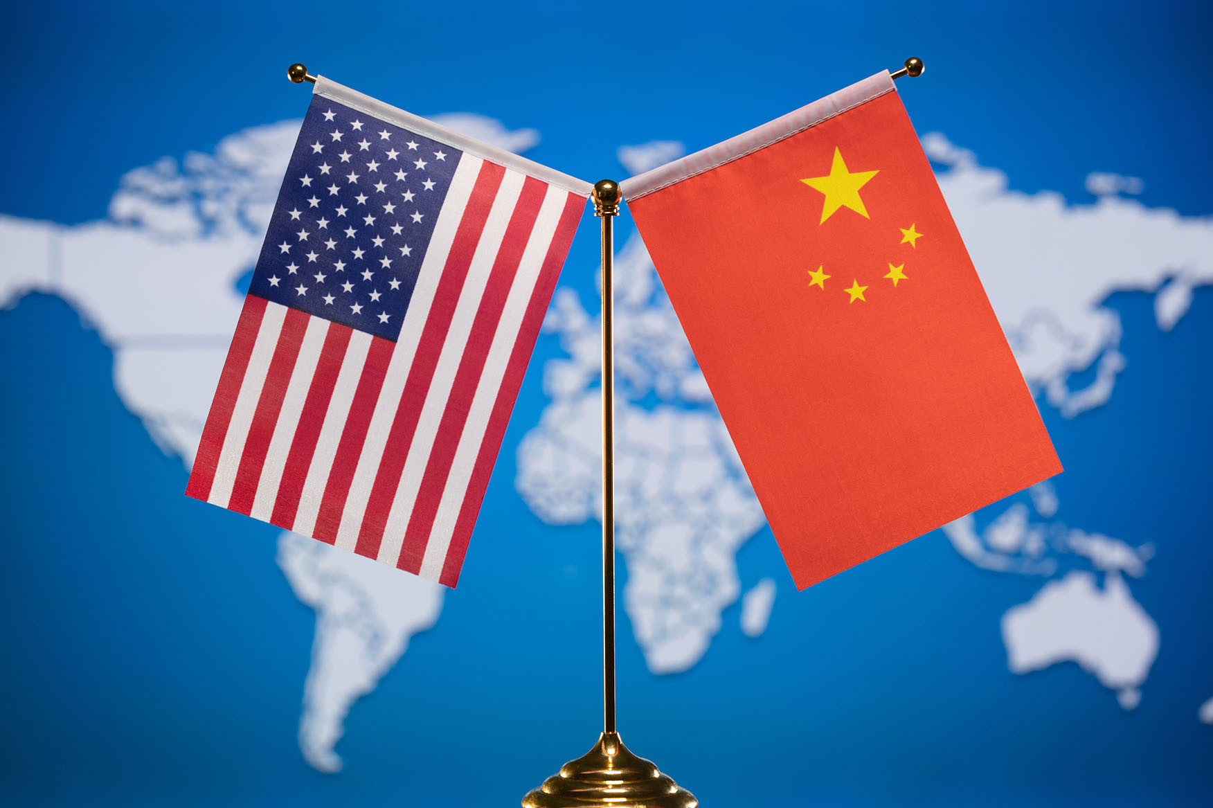 Trung Quốc: Cuộc gọi Tập-Trump bị hủy, mức thuế 10% chỉ là 'mở màn', cổ phiếu Trung Quốc tăng giá