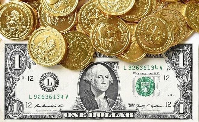Vàng Leo Gần Đỉnh Lịch Sử $3,000: Thương Chiến, Địa Chính Trị và Đồng USD Yếu Đang Thổi Lửa Giá Vàng