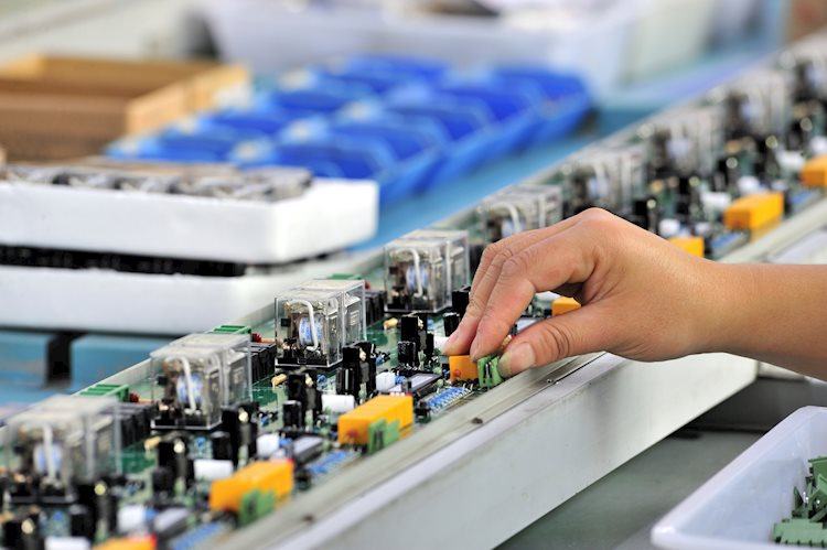 Hoa Kỳ Giá sản xuất tăng 2,6% trong tháng 5