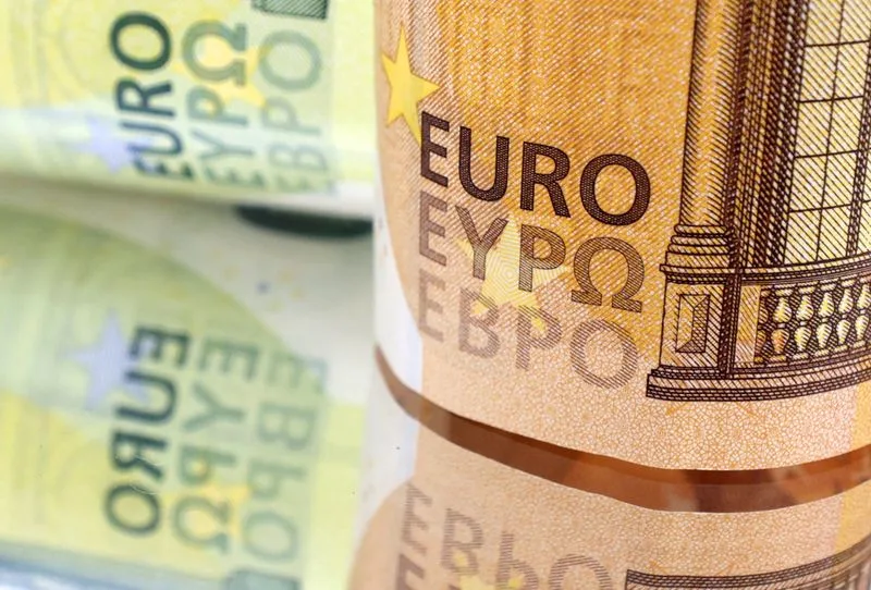 Đồng Euro tăng giá sau khi Mỹ và EU đạt được thỏa thuận về thuế quan