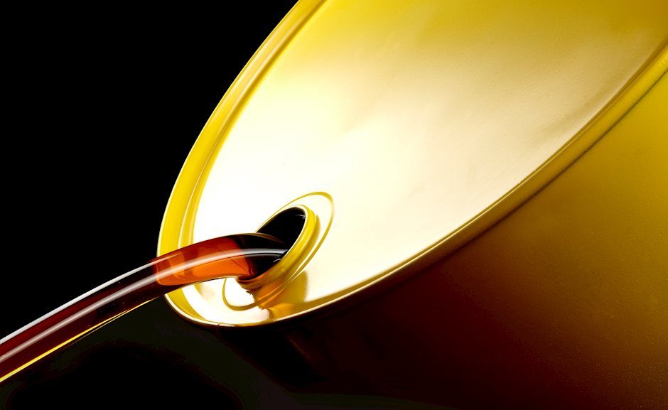 Giá dầu WTI giảm gần 66,50 đô la trước thềm các cuộc thảo luận giữa Mỹ và Trung Quốc, trước thềm quyết định của Fed