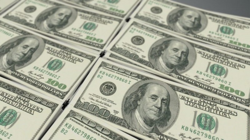 USD tăng giá do đồng Euro, Yên yếu