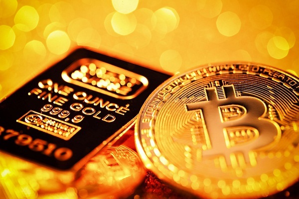 Bitcoin so với Vàng: XAU vượt trội hơn BTC trong Quý 3