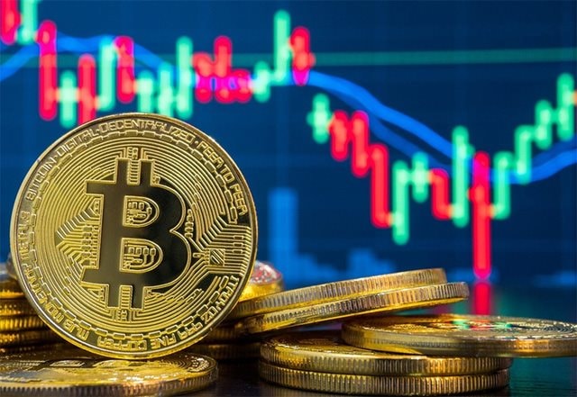 Bitcoin tiến sát 125.000 USD – Làn sóng trú ẩn mới giữa khủng hoảng tài chính toàn cầu!