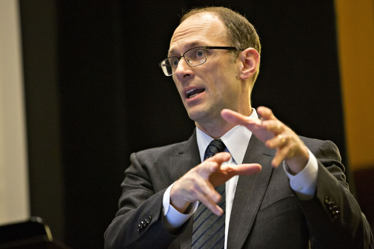 Goolsbee của Fed: Thị trường lao động đang hạ nhiệt nhẹ