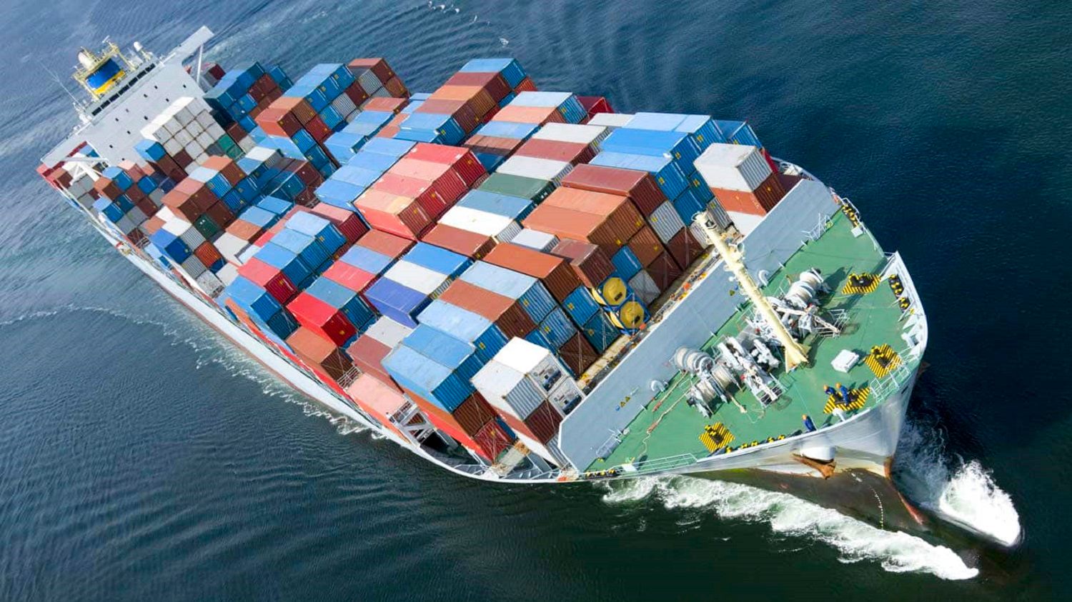 Cán Cân Thương Mại: Bức Tranh Toàn Cảnh Về Dòng Chảy Kinh Tế Quốc Gia