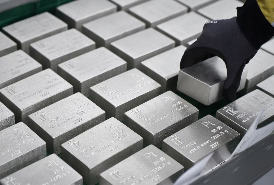 Nhà sản xuất Palladium lớn nhất của Nga dự báo thiếu hụt bạch kim trong năm nay – Commerzbank