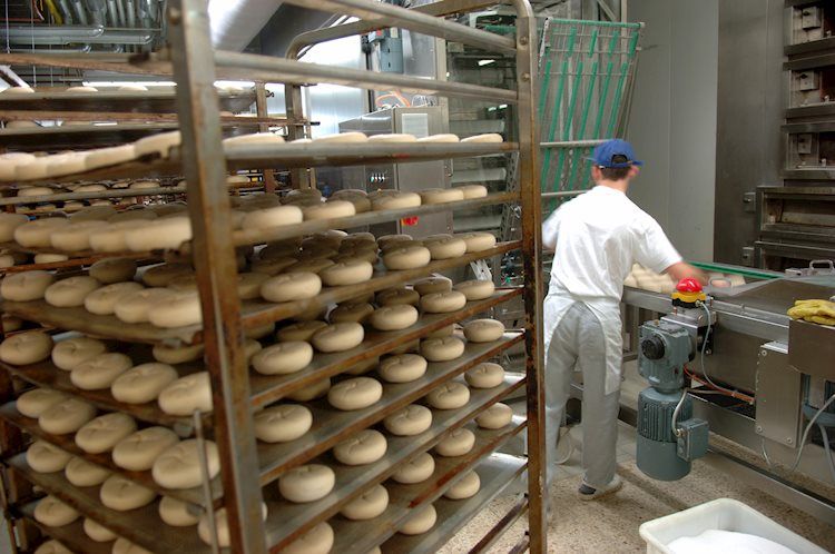 Chỉ số PMI dịch vụ ISM của Mỹ cải thiện lên 54,4 trong tháng 12.