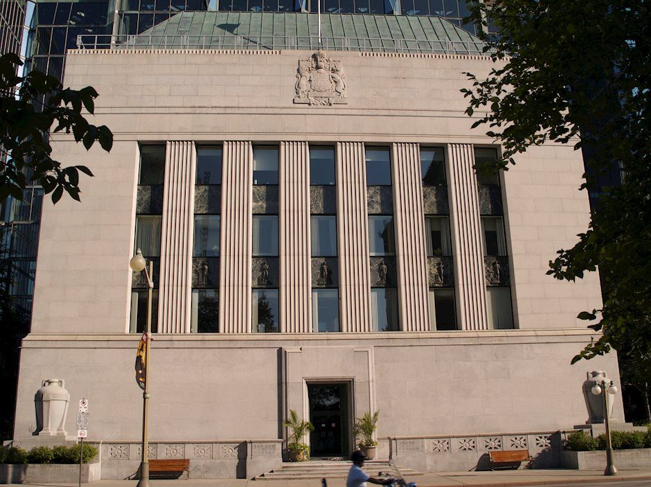 Ngân hàng Trung ương Canada (BoC)