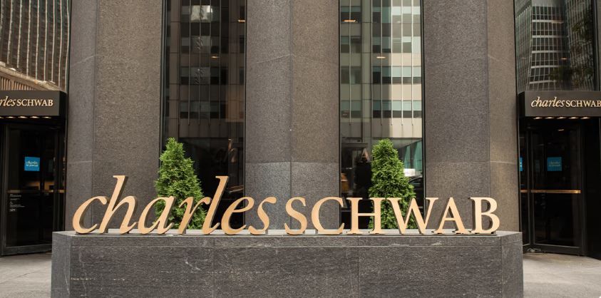 Charles Schwab ra mắt dịch vụ giao dịch Bitcoin và Ethereum spot.
