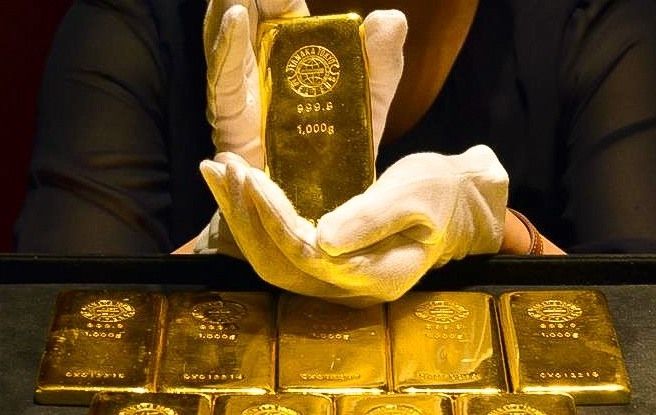 Đầu tư vàng vật chất: Cách sinh lời an toàn cho người mới (Kèm chiến lược hiệu quả 2026)