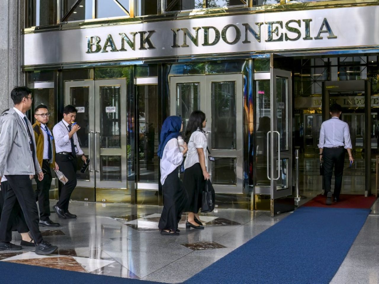 Cảnh Báo: Bán Tháo Trái Phiếu Toàn Cầu Đang “Hủy Diệt” Kinh Tế Châu Á – Indonesia, Philippines, Ấn Độ Nguy Kịch
