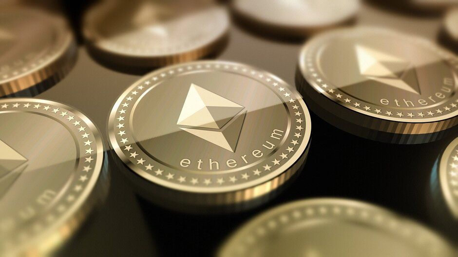 Sharplink mua ETH sau 8 tháng tạm dừng khi token này chạm đáy năm 2026.