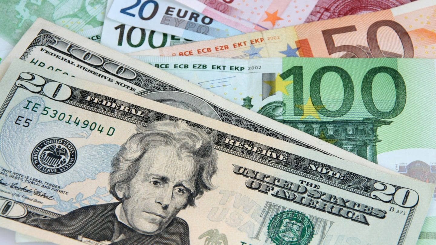 Euro tăng giá nhờ triển vọng chính sách thắt chặt chi tiêu của ECB.