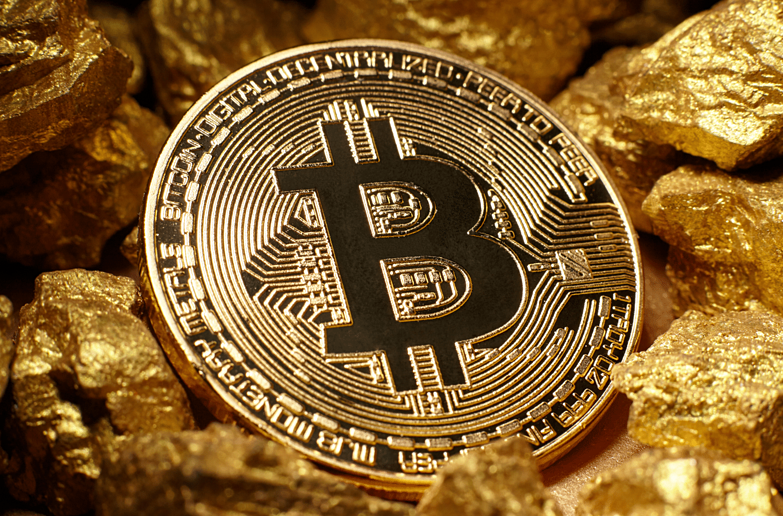Dự đoán giá vàng so với Bitcoin: Đà tăng mạnh mẽ nhờ kỳ vọng vào thỏa thuận eo biển Hormuz.