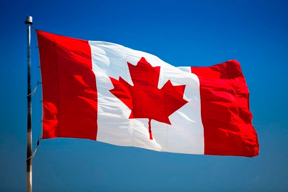 Canada tuyên bố áp thuế trả đũa "tương đương từng đồng" lên tới 50% đối với hàng hóa Mỹ.