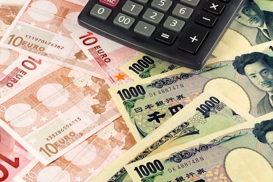 Euro tăng giá so với Yên Nhật khi Ngân hàng Trung ương Nhật Bản (BoJ) đồng thuận về việc tăng lãi suất.